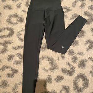 Alo air lift leggings